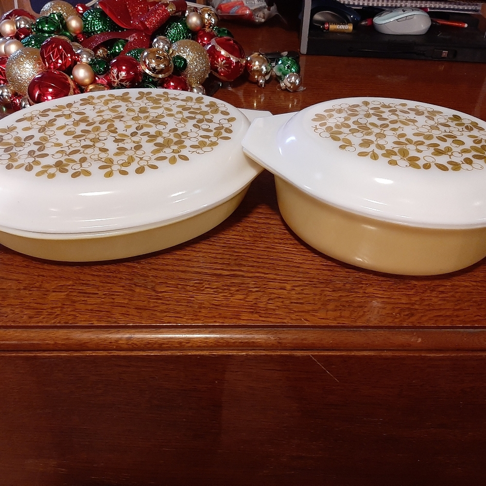 Vintage Pyrex set